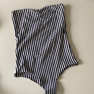 COPY - Strapless bodysuit
